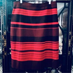 Anne Klein Knit Slip On Skirt Size Medium Rust & Burgundy Wide Stripe